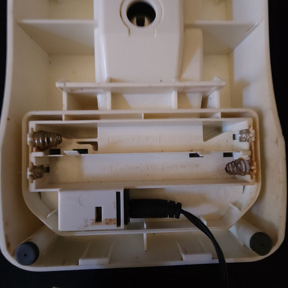 AND Digital Weighing System Type HL-2000i Max weight 2000g Minimum display 1g - Picture 9 of 9